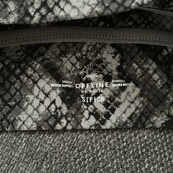 Offline aerie sports bra - Picture 3 of 3